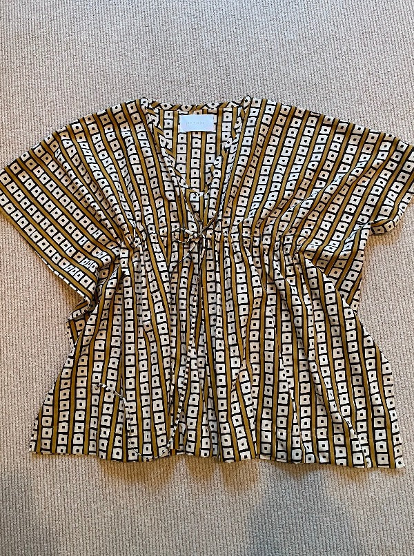 Caftan Top, Baugette